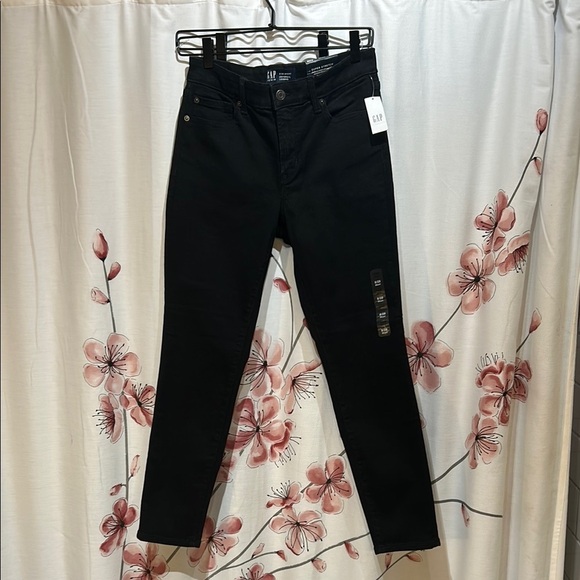 NWT GAP • Women’s Jeans • Black • Size 8/29 Short - Picture 1 of 6